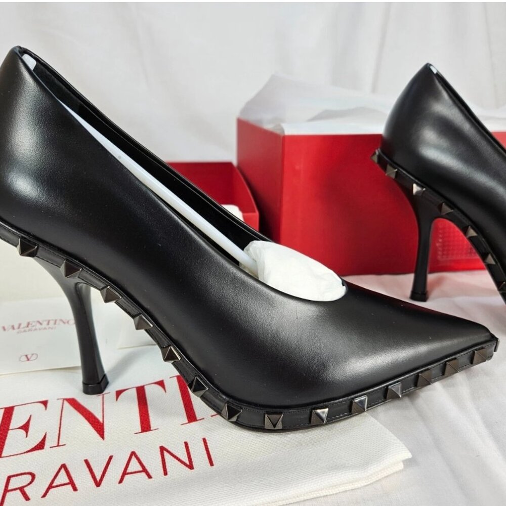 Valentino Garavani Women's Pointed Toe Rockstud Pumps